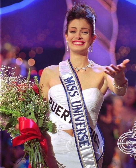 Miss Universe  Dayanara Torres 1993 Miss Universe Winners, Dayanara Torres, Miss Puerto Rico, Miss Pageant, Miss Teen Usa, Pageant Girls, Miss Usa, Miss America, Miss Universe