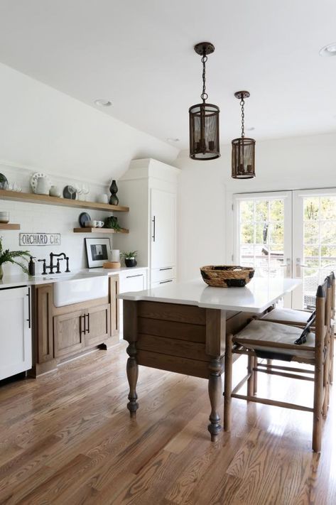 Country Chic Bedroom, Hgtv Kitchens, Reclaimed Wood Beams, White Tile Backsplash, Kitchen Transformation, Farmhouse Kitchen Design, White Cabinetry, Contemporary Farmhouse, Transitional Living Rooms