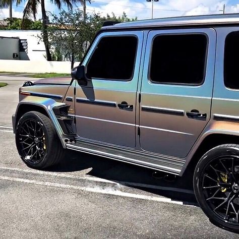 Gwagon Mercedes, Amg G63, New Luxury Cars, Mercedes G Wagon, Benz G, Mercedes Benz Cars, Benz Car, G Wagon, Car Car