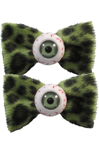 Kreepsville 666 Eyeball Green Leopard Hair Bow Slides Leopard Hair Bow, Creepy Clothes, Gothic Hair Accessories, Kreepsville 666, Leopard Print Hair, Leopard Print Bow, Bow Slides, Gothic Hairstyles, Leopard Hair