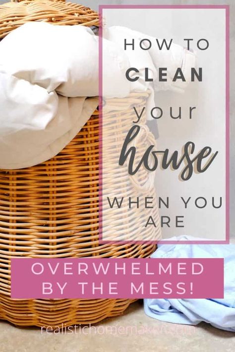 Clean House Quick, Deep Cleaning House, Dusting Spray, Deep Cleaning Hacks, Laundry Stain Remover, Clean Your House, Messy House, Cleaning House, House Cleaning Checklist