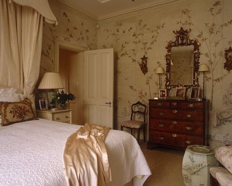 Academia Room, Victorian Bedroom, Casa Vintage, Bedroom Photos, Vintage Room, Dream Room Inspiration, Room Inspiration Bedroom, Room Ideas Bedroom, Aesthetic Bedroom