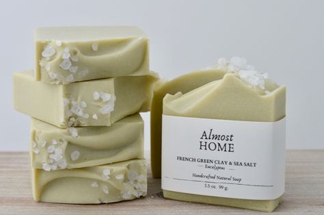 Eucalyptus scented ✨ Natural Soap Design, Artisan Soap Packaging, Soap Workshop, Sea Salt Soap, Salt Soap, Handmade Soap Recipes, Soap Making Recipes, Pretty Soap, French Green Clay