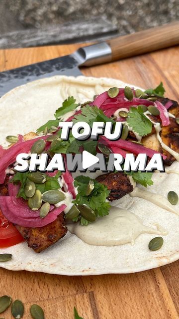 Joris | Vegan Recipes on Instagram: "TOFU SHAWARMA
Listen up; these flatbreads are INSANELY GOOD. The tofu is coated in a shawarma spice mix and BOY DOES IT SLAP 🙂‍↕️ No more need for “real” shawarma so you’re saving some animals too 🤝🏻 Here’s the recipe:

INGREDIENTS (2 flatbreads):
- 1 block tofu, pad dry and cut into slabs
- 1/2 tsp ground cinnamon
- 1/4 tsp cardamom (or cloves)
- 1 tsp ground coriander
- 1 1/2 tsp ground turmeric
- 1/2 tsp ground ginger
- 2 tsp smoked paprika
- 1 Tbsp ground cumin
- 1/8 tsp cayenne pepper
- 2 tbsp olive oil
- Juice 1 lemon
- 1 tbsp maple syrup

TAHIN DRESSING:
- 1/2 cup tahin
- Juice 1 lemon
- 2-4 tbsp cold water
- 1 tbsp cumin

TOPPINGS:
- flatbreads
- Picked onions
- Sliced tomato
- Pumpkin seeds
- Cilantro

METHOD:
1. Coat the tofu in the spice m Tofu Shawarma, Picked Onions, Shawarma Spice, Vege Dishes, Recipes Tofu, Shawarma Spices, Plantbased Recipes, Vegetarian Entrees, Spice Mix