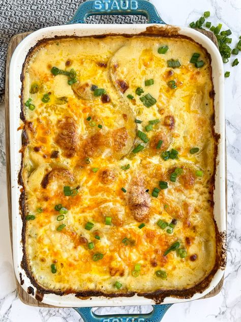 Potato and Brussels Sprouts Gratin | Delicious and Cheesy Side Dishes Air Fryer, Brussel Sprouts Au Gratin, Brussels Sprouts Gratin, Spinach And Bacon, Shredded Brussel Sprouts, Low Fat Cheese, Winter Dishes, Potatoes Au Gratin, Potato Gratin