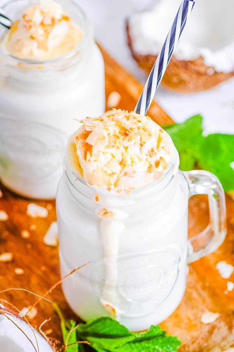 Coconut Shake Recipes, Smoothie With Coconut Cream, Coconut Shake, Coconut Milk Shake, Cream Of Coconut Mocktail, Coconut Milk Beverage Recipes, Coconut Milkshake Recipe, Homemade Coconut Ice Cream, Coconut Milkshake