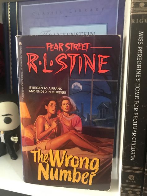 Fear Street Books Aesthetic, Mr Wrong Number Book, Fear Street Books, Mr Wrong Number, Teen Book Series, Rl Stine, Mr Wrong, Number Book, Teen Book