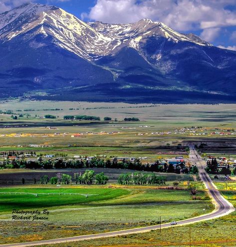 Highway into Buena Vista, Colorado and Mount Princeton Colorado Pictures, Gunnison Colorado, Gods Country, Colorado Living, Colorado Vacation, Crested Butte, Colorado Homes, Colorado Travel, Mountain Scene