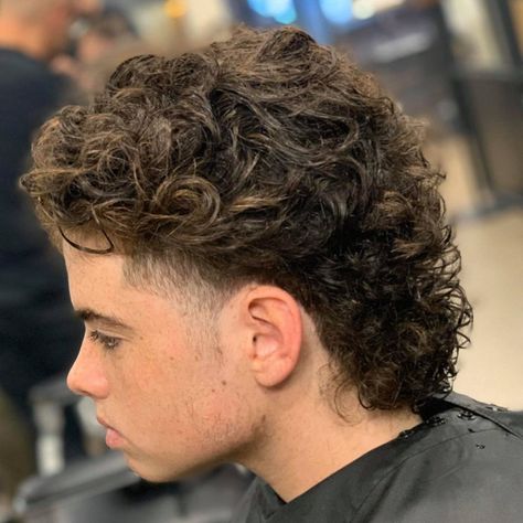 Cool Blonde Hair Colour, Long Hair Perm, Mullet Fade, Mohawk Mullet, Tan Skin Blonde Hair, Blonde Hair Boy, Men Haircut Curly Hair, Mullet Haircut, Tapered Haircut