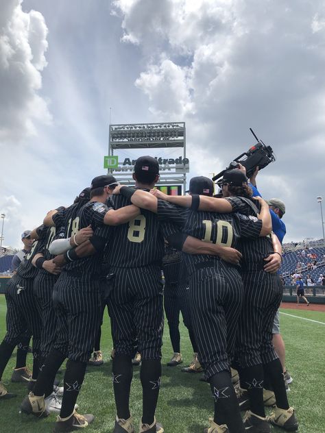 Vanderbilt Baseball Wallpaper, Vanderbilt Baseball, Baseball Drip, Baseball Wallpaper, Mets Baseball, Baseball Stuff, Baseball Guys, Baseball Pictures, College Baseball