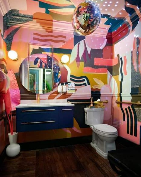 Wash Room Ideas, Maximalist Decor Bathroom, Places To Paint, Greek Bedroom, Funky Bathroom, Maximalist Home Decor, Maximalist Interior Design, Home Decor Eclectic, Bathroom Mural