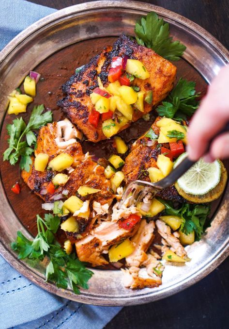 Blackened Salmon with Mango Salsa Salmon Blackened, Homemade Blackened Seasoning, Salmon With Mango Salsa, Salmon With Mango, Mango Salsa Salmon, Fresh Mango Salsa, Resep Seafood, Blackened Salmon, Blackened Seasoning