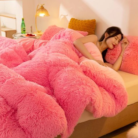 Amazon.com: AETVRNI Luxury Plush Shaggy Thick Faux Fur Comforter,Big Heavy Winter Comforter Set, Ultra Soft Weighted Blanket All Season Fluffy Bedding 1 Piece(1 Warm Fluffy Faux Fur Comforter),Rainbow,Twin : Home & Kitchen Faux Fur Comforter, Comforter Pink, Fur Comforter, Fluffy Duvet, Fluffy Bedding, King Duvet Cover Sets, King Size Bedding Sets, Guest Room Decor, Apartment Bedroom