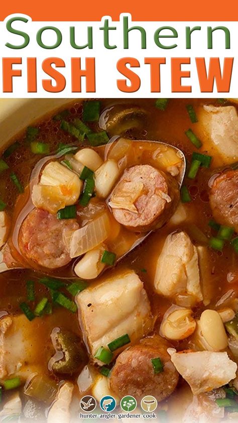 Cat Fish Stew Recipes, Catfish Stew Southern, Fish Stew Recipes Southern, Southern Catfish Stew Recipe, Fish Stew Recipes Seafood, Creole Stew, Catfish Stew Recipe, Sheepshead Recipe, Camp Stew