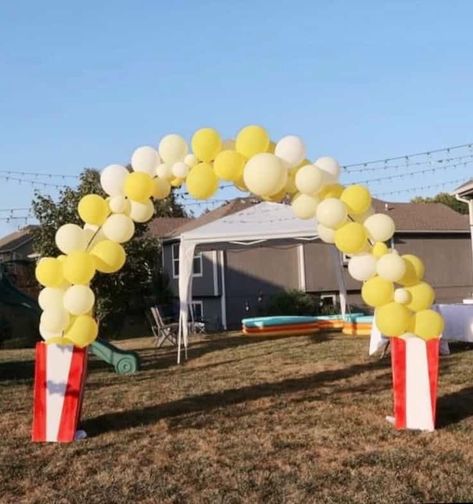 Popcorn balloon arch in foam board boxes for a backyard movie night birthday party. Popcorn Balloon Arch, Backyard Movie Night Birthday Party, Popcorn Balloon, Backyard Movie Night Party, Movie Night Birthday, Night Birthday Party, Diy Popcorn, Movie Night Birthday Party, Backyard Movie Nights