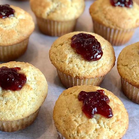 Raspberry Corn Muffins (updated) - Barefoot Contessa Raspberry Corn Muffins, Corn Muffin Recipe, Easy Sticky Buns, Fried Egg Breakfast, Best Ina Garten Recipes, Barefoot Contessa Recipes, Jam Thumbprint Cookies, Corn Muffin, Ina Garten Recipes