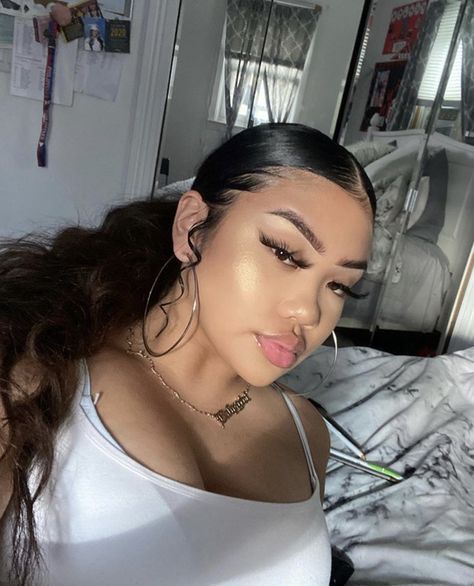 @finessehann on instagram Cute Hairstyles Claw Clip, Hairstyles Drawing Girl, Hairstyles After Shower Wet Hair, Hairstyles Black Girls Braids, Baddie Hairstyles Curly Hair, Hairstyles Braids Black Women, Baddie Hair, Latina Hair, Mixed Curly Hair