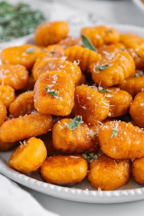 Easy Homemade Sweet Potato Gnocchi Sweet Potato Gnocchi Recipe, Gnocchi Recipes Homemade, Sweet Potato Gnocchi, Potato Gnocchi, Gnocchi Recipes, Pasta Noodles, Food Inspo, Gnocchi, Easy Homemade