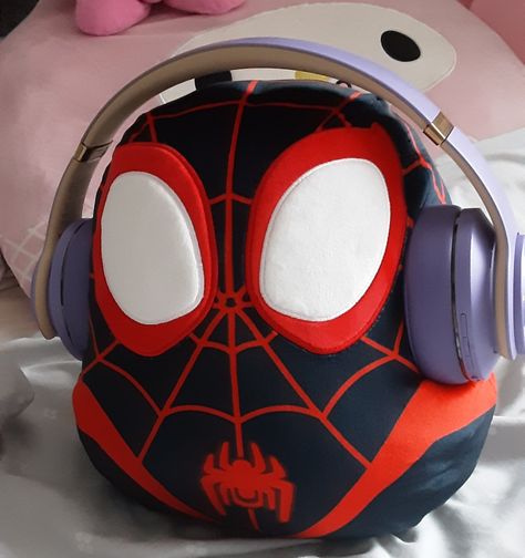 Spiderman Squishmallow, Spiderman Things, Spiderman Gifts, Miles Morales Spiderman, Spiderman 3, Best Superhero, Spiderman Pictures, Miles Morales, Spider Verse