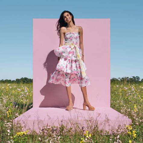 Target Dress, Iconic Dresses, Ruffle Midi Dress, Colour Blocking, Target Style, Outfits Spring, Romantic Dress, Rose Dress, Midi Dress With Sleeves