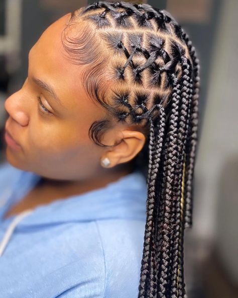 Twin Braiders| ATL Knotless on Instagram: “FINALLY DID THE CROSS CRISS BRAIDS ☺️😍…” Hairstyles With Box Braids, Cross Braids, Cornrows Natural, Cornrows Updo, Band Hairstyles, Braids Kids, Rubber Band Hairstyles, Cabello Afro Natural, Afro Braids