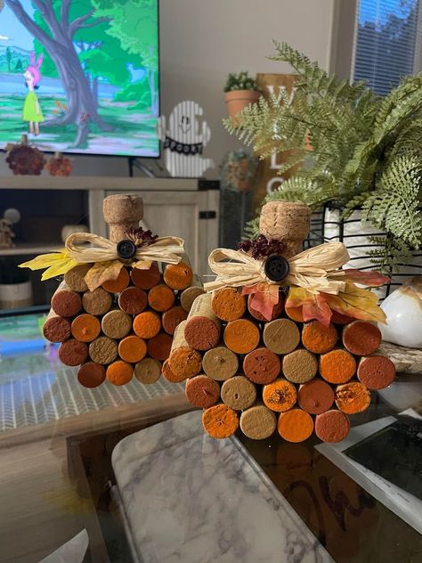 Handmade Wine Cork Pumpkins, Fall Decoration - Etsy Wine Cork Diy Projects, Wine Cork Crafts Christmas, Corks Pumpkin, Wine Cork Christmas Tree, Cork Diy Projects, Cork Crafts Christmas, Cork Ideas, Wine Cork Projects, Wine Cork Diy Crafts