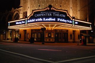 Theater Marquee, Movie Theater Aesthetic, Illuminated Lettering, Art Deco Theater, Movie Marquee, Vintage Theatre, Kids Theater, Hotel Entrance, Dream Venue