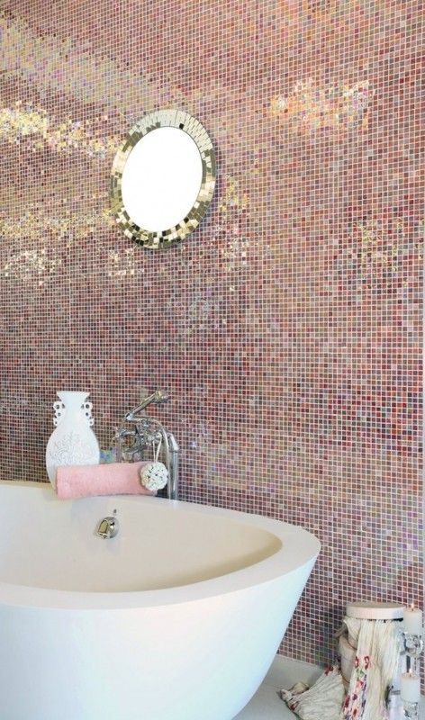 Glitter Bathroom, Feminine Bathroom, Mosaic Bathroom, Cheap Bathrooms, Glitter Wall, Bad Inspiration, Bathroom Suites, Bad Design, Girls Bathroom