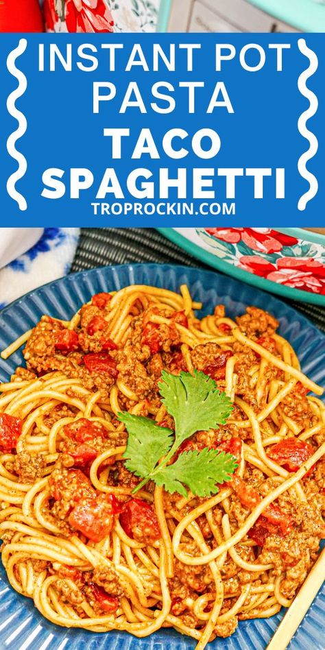 Love making Instant Pot Pasta? It's such a quick and easy way to make a great pasta dish. This one has a fun taco twist - Instant Pot Taco Spaghetti! This Instant Pot Pasta dish is a fun twist on Taco Tuesday! Ground Beef Instant Pot Recipes, Beef Instant Pot Recipes, Ground Beef Instant Pot, Taco Twist, Speggetti Recipes, Beef Instant Pot, Instant Pot Pasta, Taco Tuesday Recipes, Instant Pot Spaghetti