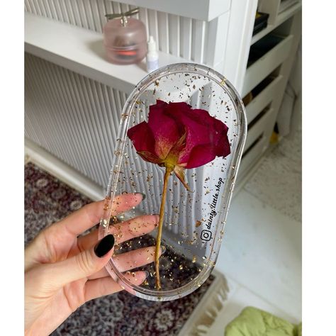 Have a look at this beautiful resin trinket tray custom made🌹 DM to order 💌 #trinkettray #resintrinkettray #resin #flowerpreservation #realflowerspreserved Resin Trinket Tray, March 19, Trinket Tray, How To Preserve Flowers, Real Flowers, Resin Art, Custom Made, That Look, Look At