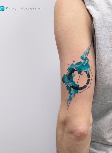 Minimalist Tattoo Colorful, Color Abstract Tattoo, Watercolor Tattoo Men, Watercolor Art Tattoo, Abstract Tattoo Men, Abstract Watercolor Tattoo, Watercolor Tattoo Design, Tattoo Designs Traditional, Tattoo Designs Japanese