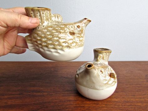 Pair of Blowfish Vintage Japan Import San Francisco Sake Teapot Pitcher, Water Dropper, Puffer Fish Fish Ceramics Pottery, Fish Teapot, Puffer Fish, Pottery Techniques, Ceramics Pottery, Vintage Japan, Pottery Ideas, Tea Pot, Ceramic Pottery