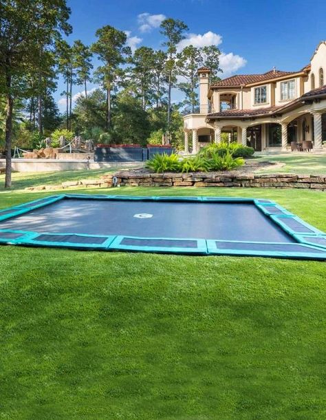 Dream Backyard Playground, Big Inground Pool, Indoor Trampoline House, Built In Trampoline Ground Level, Country House With Pool, Backyard With Pool And Trampoline, Trampoline Room In House, I Ground Trampoline, I Ground Trampoline Ideas