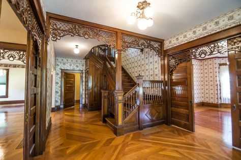 Victorian Home Interior, Victorian Interiors, Refinishing Hardwood Floors, Old House Dreams, Historic Home, Explore The World, Queen Anne, Historic Homes, Built Ins