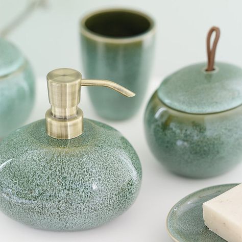 nature therapy bathroom ideas accessories Bathroom Sets Bath Accessories, Green Bathroom Accessories, Ceramic Soap Dispenser, Pretty Soap, Ceramic Accessory, Green Soap, Bathroom Accessories Sets, Frou Frou, Bathroom Wall Tile