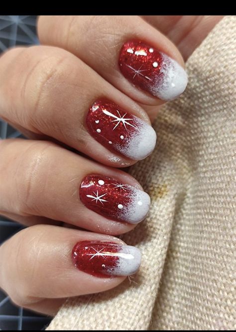 Xmas Nail Art, Red Christmas Nails, Fancy Nails Designs, Cute Christmas Nails, Christmas Gel Nails, Glitter Gel Nails, Christmas Nail Art Designs, Christmas Nails Acrylic, Festival Nails