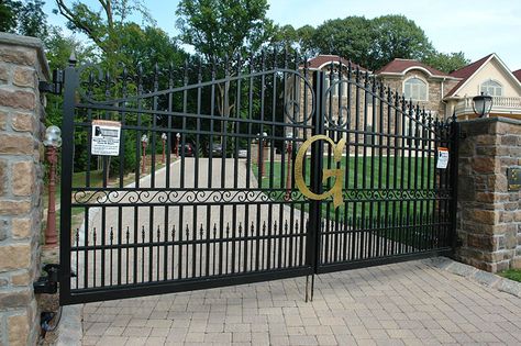 Ornate gates with letter initial Cheap Privacy Fence, Estate Gates, Gate Ideas, Double Gate, Vision Art, Front Gates, Gate House, East River, Iron Fence