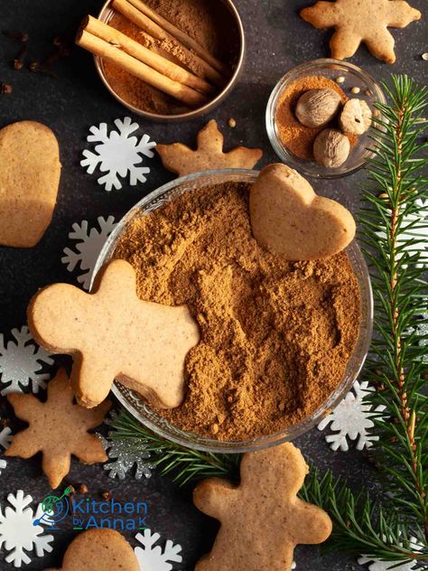 Gingerbread Dessert, Gingerbread Pancakes, Gingerbread Spice, Low Carb Meats, Diy Gingerbread, Homemade Gingerbread, Gingerbread Diy, Homemade Spice Blends, Small Food Processor