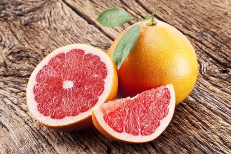 The Ultimate Grapefruit Cordial Recipe - Thrillist Jeruk Bali, Grapefruit Benefits, Sugar Free Fruits, Fat Burning Pills, Cleanse Your Liver, Candida Albicans, Grapefruit Oil, Free Fruit, Pink Grapefruit