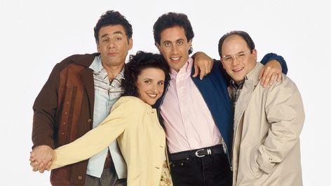 Everything you need to pull off the baggy, oversized '90s styles of Jerry, George, Elaine and Kramer. Seinfeld Characters, Seinfeld Episodes, Bad Clothes, Elaine Benes, 90s Sitcoms, List Of Characters, Jerry Seinfeld, Julia Louis Dreyfus, Older Fashion