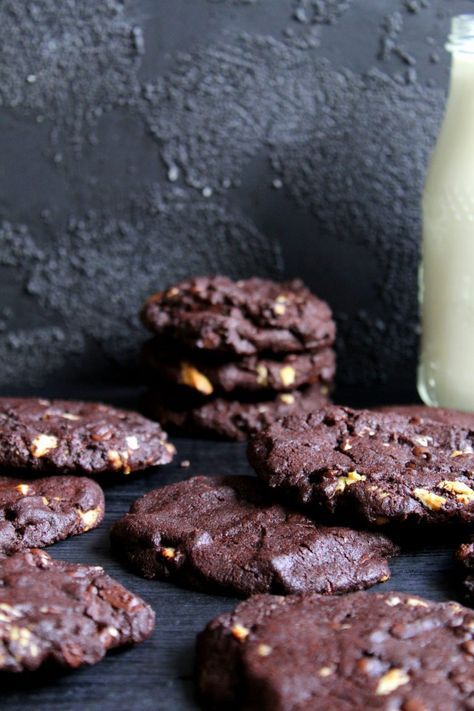 Birthday Recipes, American Foods, Cookie Recipes Unique, Double Chocolate Chip Cookies, Double Chocolate Cookies, Easy Birthday, Butter Cookies Recipe, Chocolate Cookie Recipes, Peanut Butter Cookie Recipe