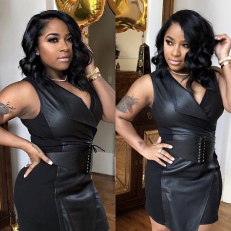 Celebrity Hairstylist Dominique Evans Talks Creating The Perfect Curly Bob For Toya Wright | Ahead of Dominique Evans's new wig and product launch on May 5, the master stylist reveals how she created Toya Wright’s messy bob. Toya Johnson Hairstyles, Toya Wright Hairstyles, Diamond Face Shape Hairstyles, Toya Wright, Hairstyles For Gowns, Hair Facts, Angled Bob Hairstyles, Face Shape Hairstyles, Celebrity Hair Stylist