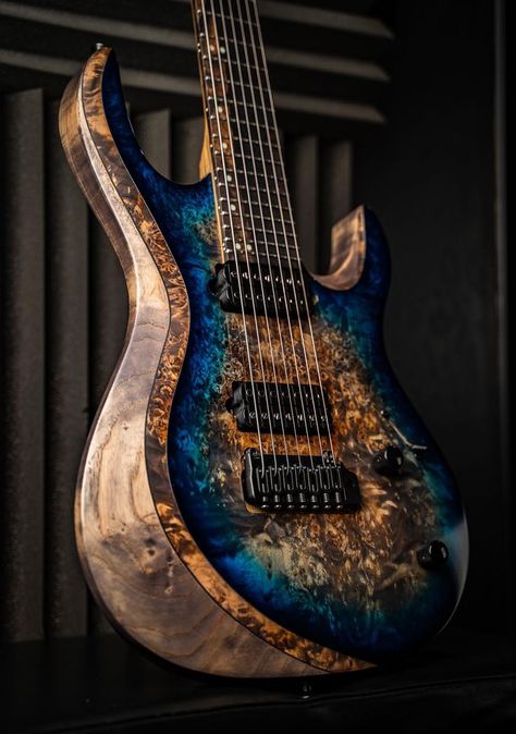 Guitar Art Project, Resin Guitar, Custom Bass Guitar, Guitar Artwork, Luthier Guitar, Guitar Room, Diy Instruments, Electric Guitar Design, Custom Electric Guitars