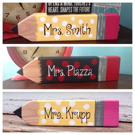 Pencil Name tag - name sign - teacher - school - teacher's desk   https://www.etsy.com/listing/200287917/pencil-teacher-name-sign  Www.facebook.com/fornamesakes Pencil Name Sign Teachers, Pencil Wood Sign Teacher Gifts, Wood Crafts For Teachers, Wood Teacher Signs, Wood Pencil Teacher Gift, Teacher Pencil Sign, Teacher Name Tag, Decor Notebook, Pencil Sign