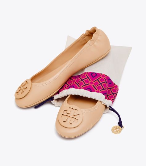 Miller Sandal, Designer Flats, Tory Burch Flats, Footwear Design Women, Gucci Mules, Effortless Chic, Ballet Flat, Dream Clothes, Womens Flats