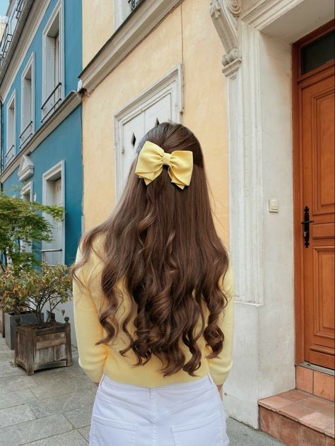 Oval Face Haircuts, Ponytail Wig, Summer Haircuts, Bow Hairstyle, Trendy Hairstyle, Ribbon Hairstyle, Fancy Hairstyles, Ponytail Styles, Oval Faces