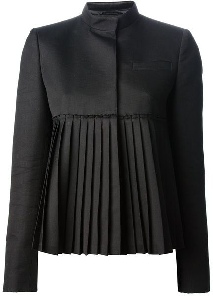 Givenchy Pleated Jacket Black Blazer Style, Extraordinary Fashion, Áo Blu, Detail Couture, Fashion 70s, Afrikaanse Mode, Pleated Jacket, Eye Opening, Black Women Fashion