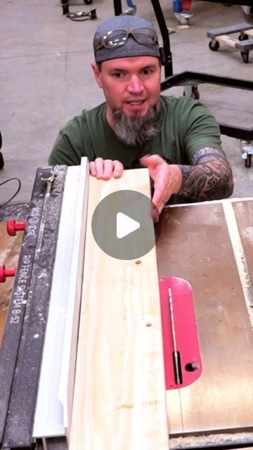 Woodworking Techniques Tutorials How To Make, Matthew Peech Woodworking, Woodworking Tips And Tricks, Matthew Peech, Carpentry Hacks, Diy Wood Projects To Sell, Wood Queen Bed, Simple Shelves, Easy Woodworking Projects Diy