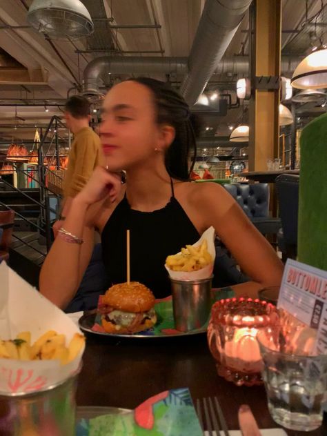 aesthetic, dinner, outfit, burger, meal, date Dinner Date Esthetics, Family Dinner Aesthetic Restaurant, Dinner Date Aesthetic Restaurant, Steak Aesthetic Dinner Date, Dinner Aesthetic Night Resturant, Life Is Tough, Date Dinner, Restaurant