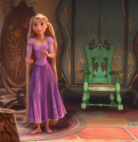 Rapunzel Animation, Repunzal Tangled, Aesthetic Rapunzel, Long Hair Cartoon, Old Disney Movies, Lost Princess, Official Disney Princesses, Rapunzel Disney, Rapunzel Dress